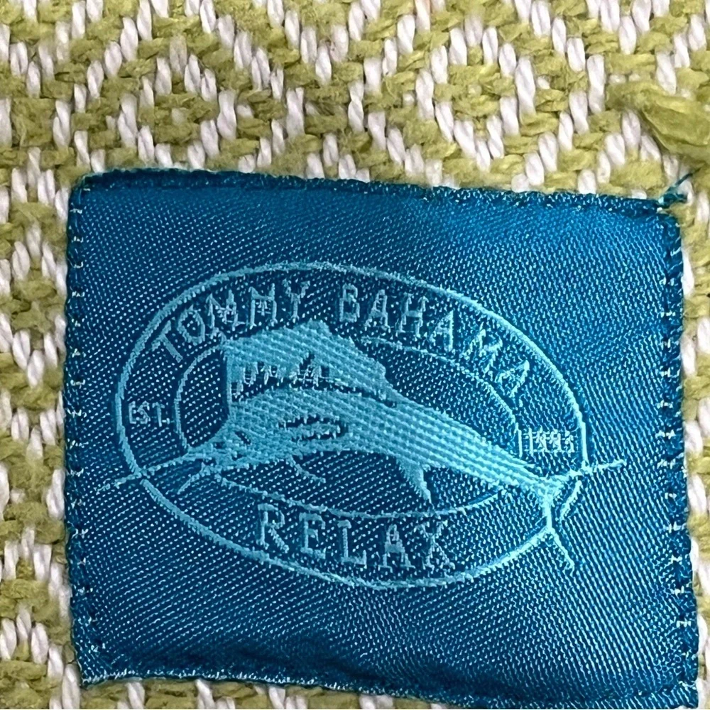 TOMMY BAHAMA RELAX Green DIAMOND Patterned Throw Blanket with Fringe, 65”X 46”